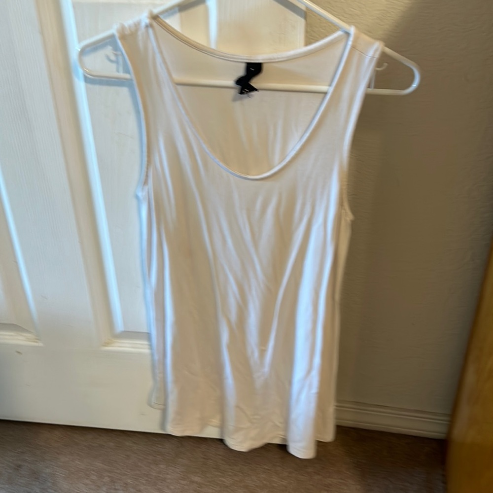 White Agnes and Dora tank